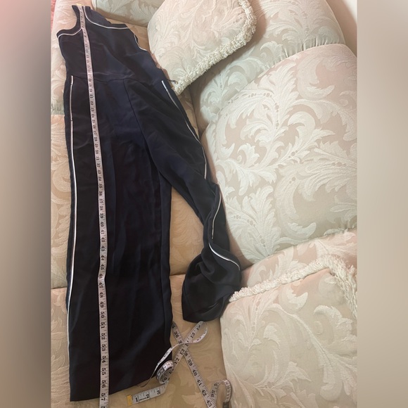 Banana Republic Navy Jumpsuit with White Accents - Picture 7 of 7